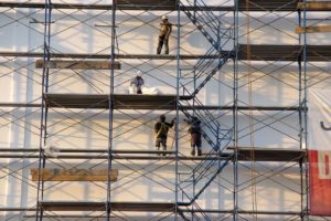 Scaffolding Hire | Advantages of Renting Scaffolding 